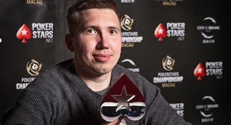 Победитель WSOP  россиянин Владимир Шабалин